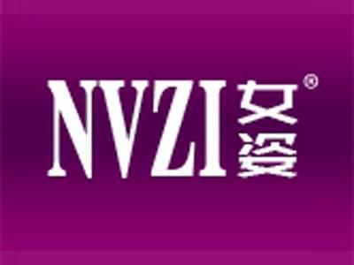 女姿